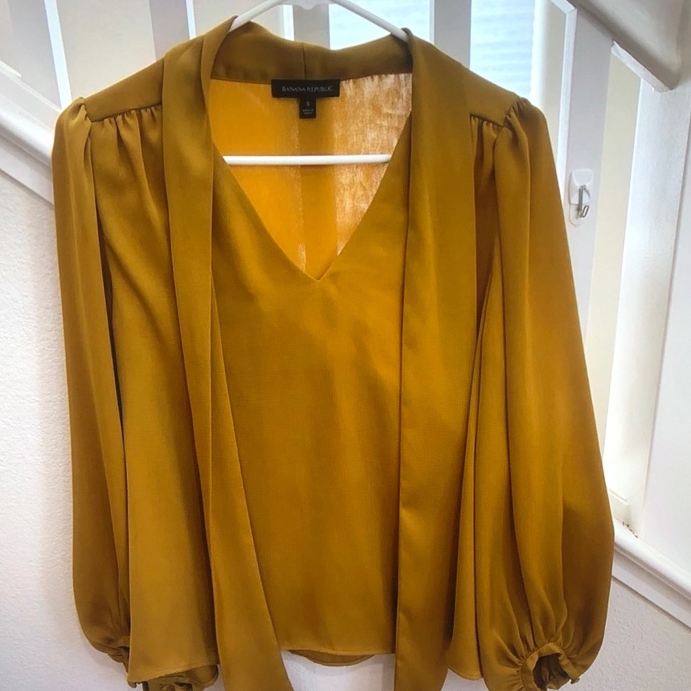 Banana Republic Mustard V-Neck Balloon Sleeve Blouse with Neck Ties - Picture 1 of 4